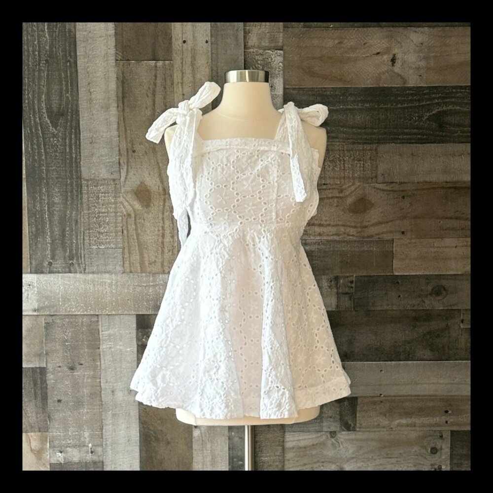 Lulu's white eyelet lace peplum top xsmall cottagecore festival boho feminine